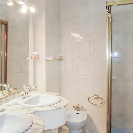 Awesome In * تورّيفيِخا